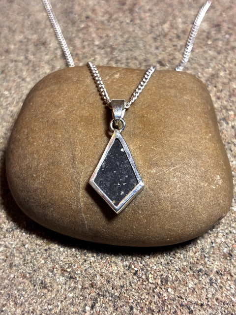 Sidera Lunar Pendant No. 09, Grand 0,24 g, Vorderseite