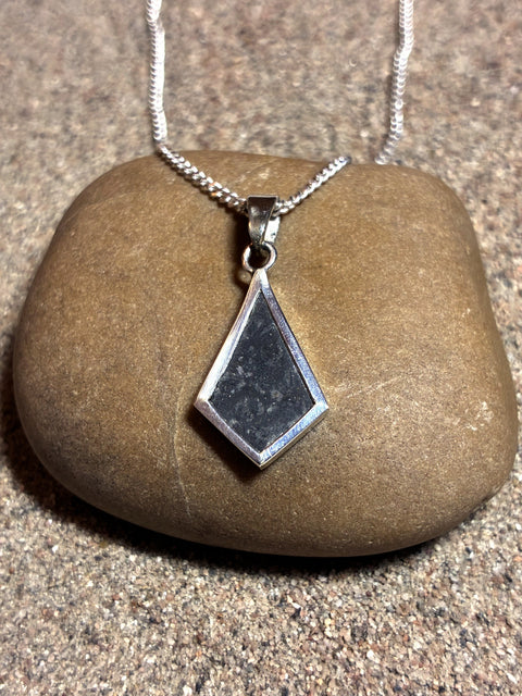 Sidera Lunar Pendant No. 07, Grand 0,24 g, Vorderseite