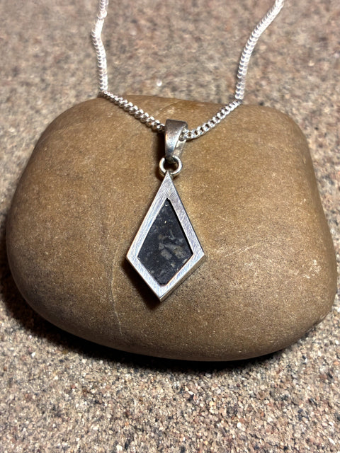 Sidera Lunar Pendant No. 03, Grand 0,26 g, Rueckseite